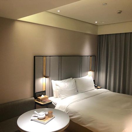 Ji Hotel Шанхай Экстерьер фото